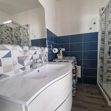 Holidays Luxury - 120 M2